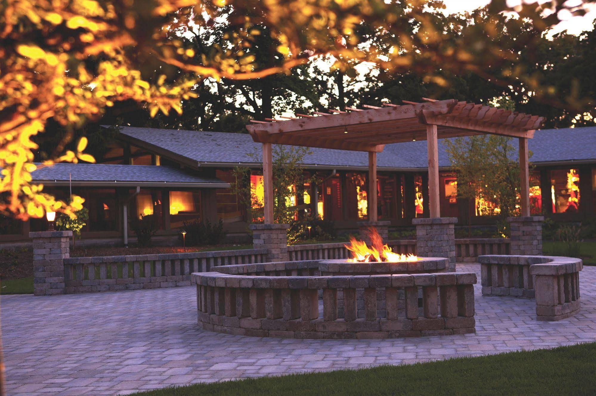 Lake Lawn Resort Delavan Exteriér fotografie